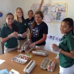 Students cleaning the eggs in preparation for the Feria!